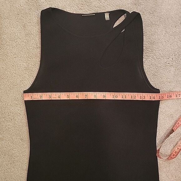 Elie Tahari black cutout tank top sz med - Picture 3 of 7